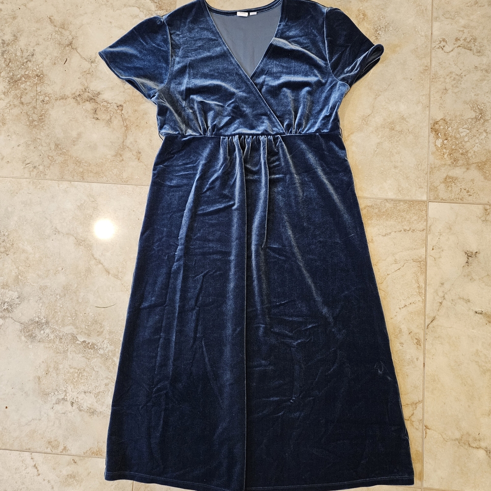 GAP Midnight Blue Velvet Midi Dress
